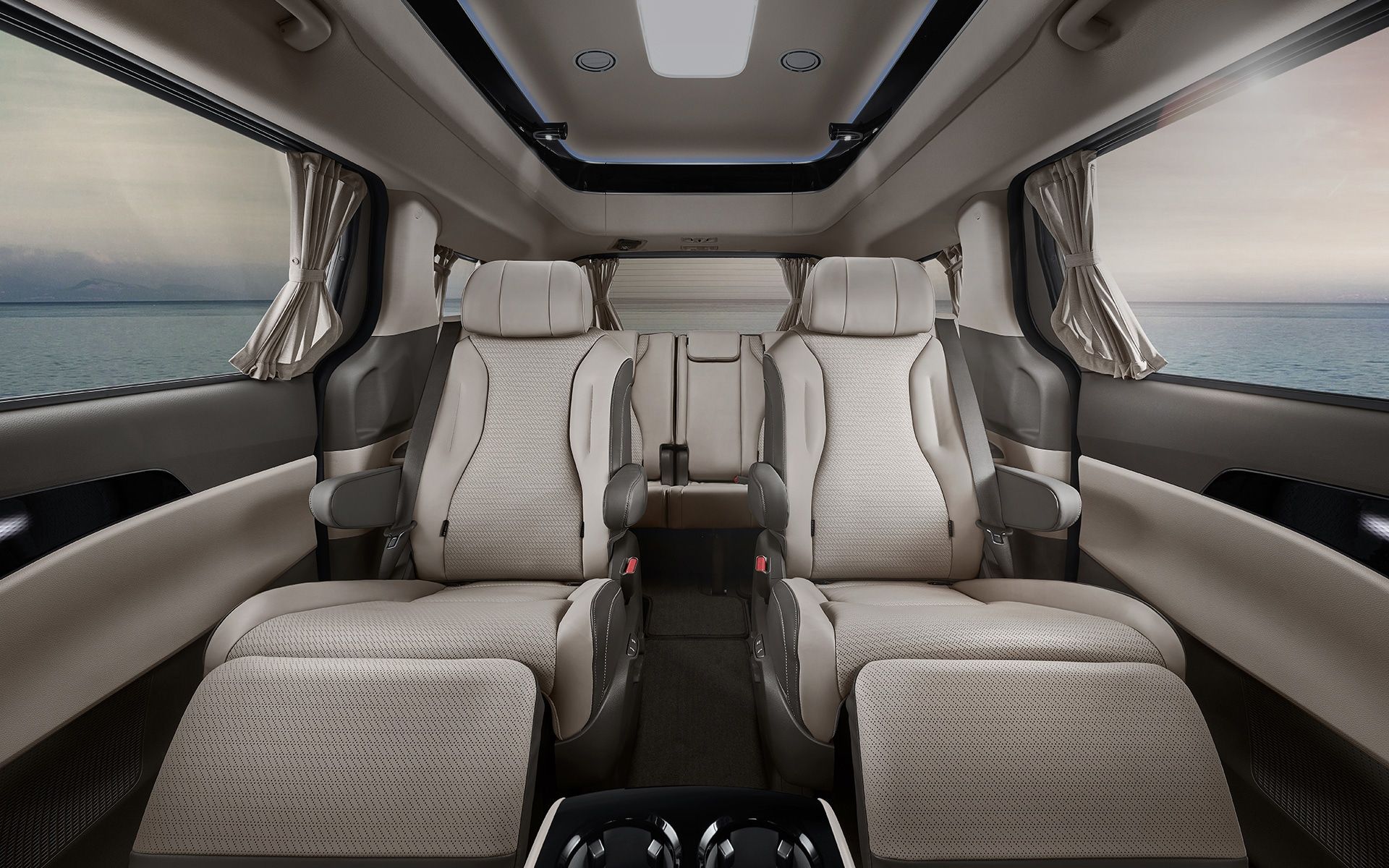 Luxury Mini Van Rental Service