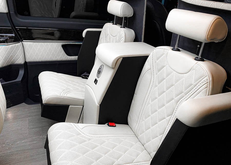 Luxury Mini Van Rental Service